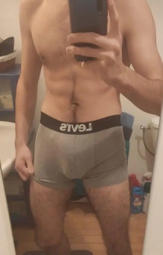 Suliman - Ornans - Doubs | Rencontre gay
