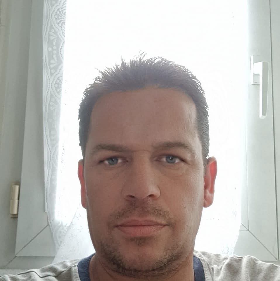 Juanito - Saint-Juan - Doubs | Rencontre gay
