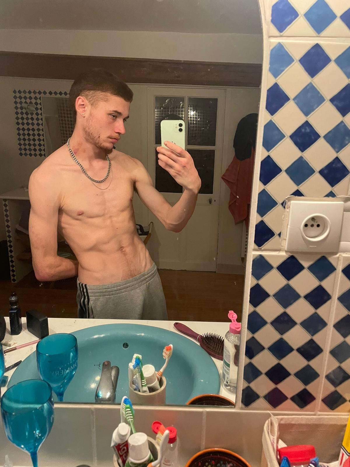 Keliann - Thoraise - Doubs | Rencontre gay