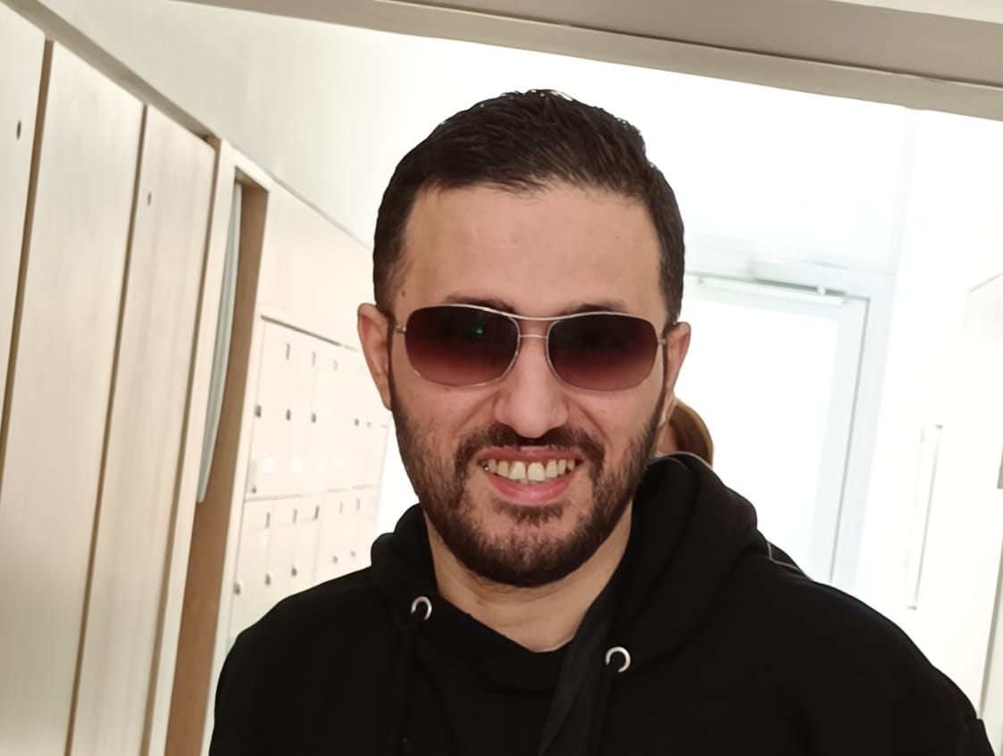 Ayrton - Escamps - Yonne | Rencontre gay