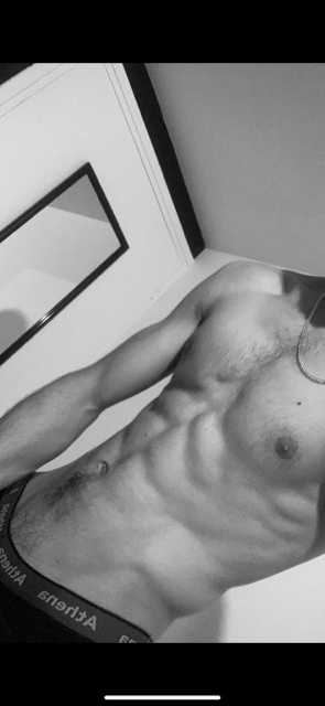 Dogukan - Romange - Jura | Rencontre gay