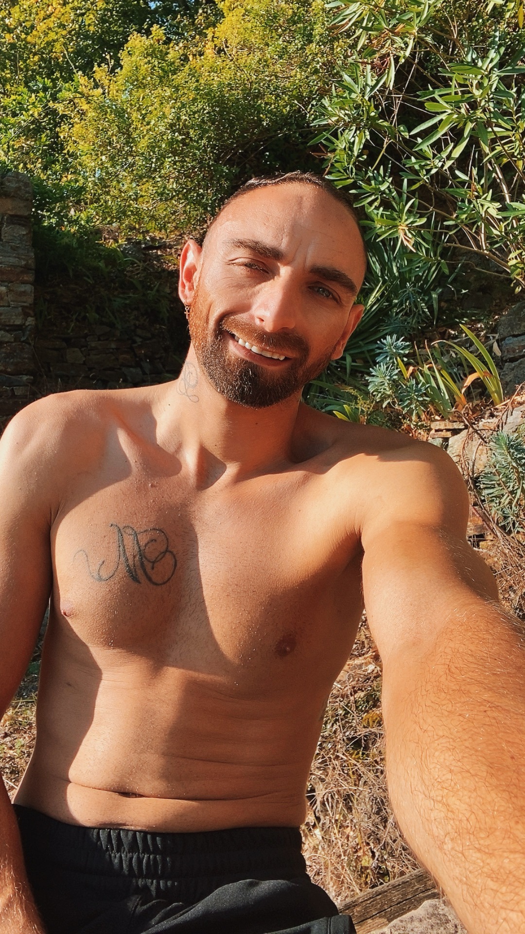 Akira - Cornant - Yonne | Rencontre gay