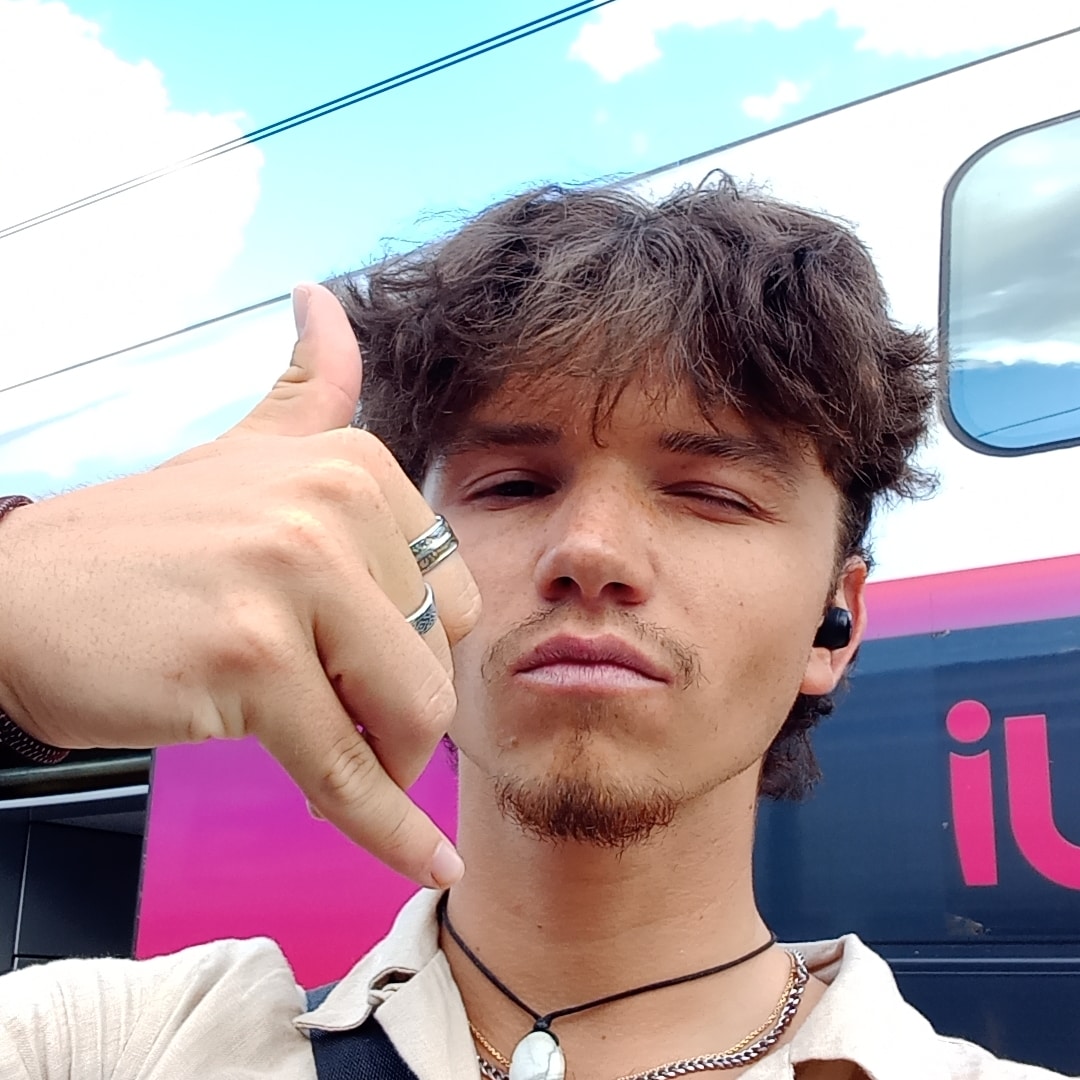 Gil - Gray-la-Ville - Haute-Saône | Rencontre gay