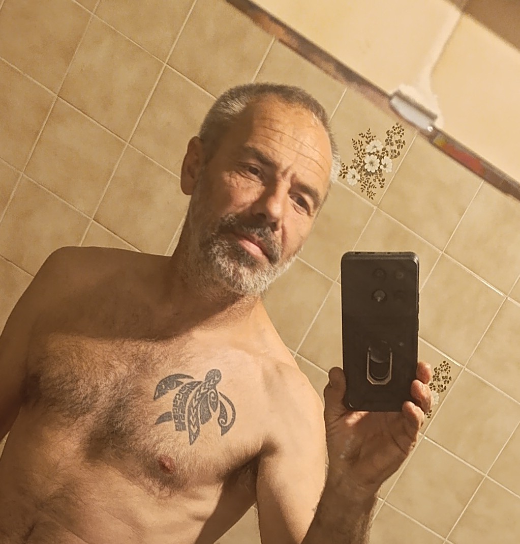 Fayssal - Saint-Rémy - Saône-et-Loire | Rencontre gay