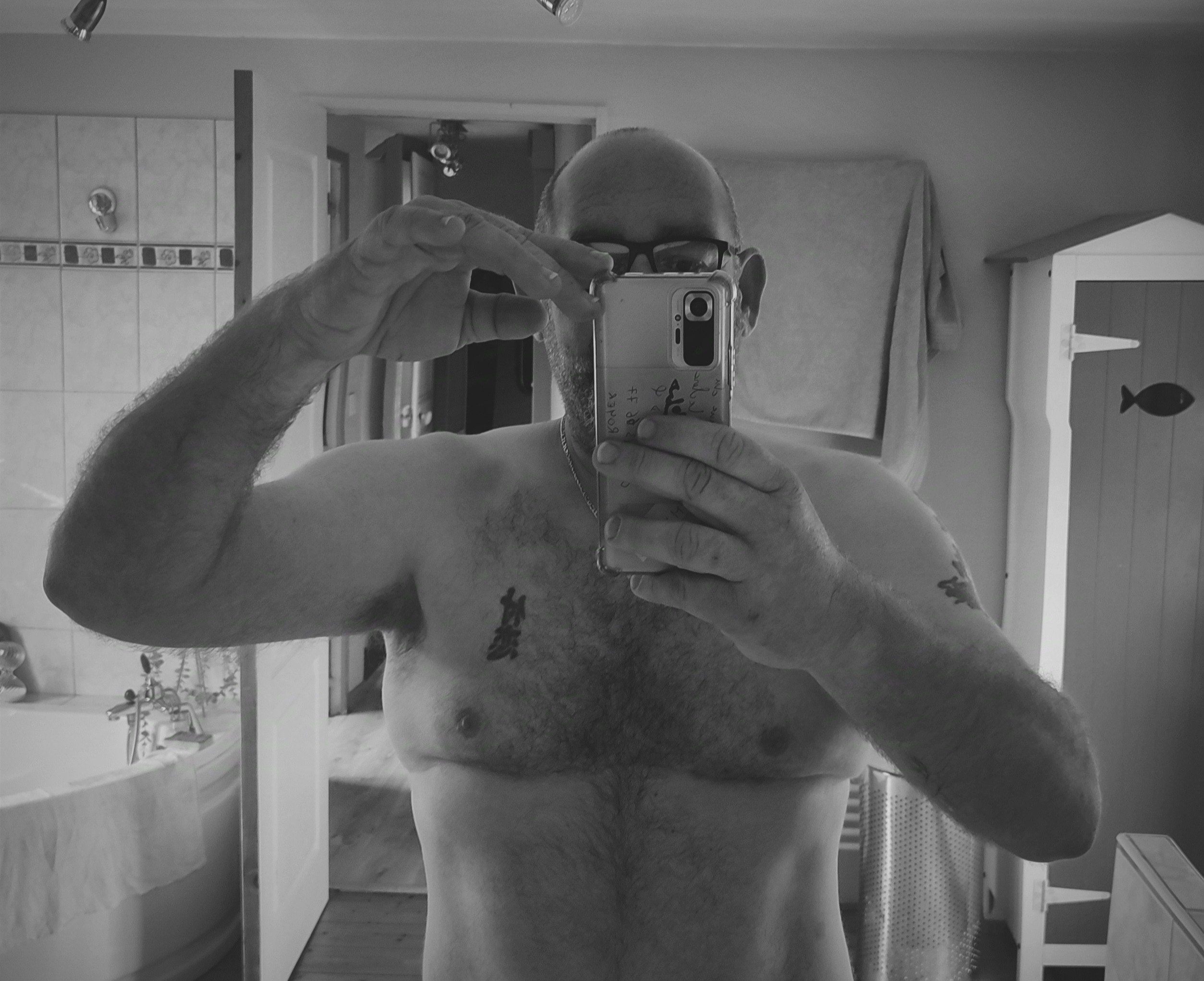 Roy - Migennes - Yonne | Rencontre gay