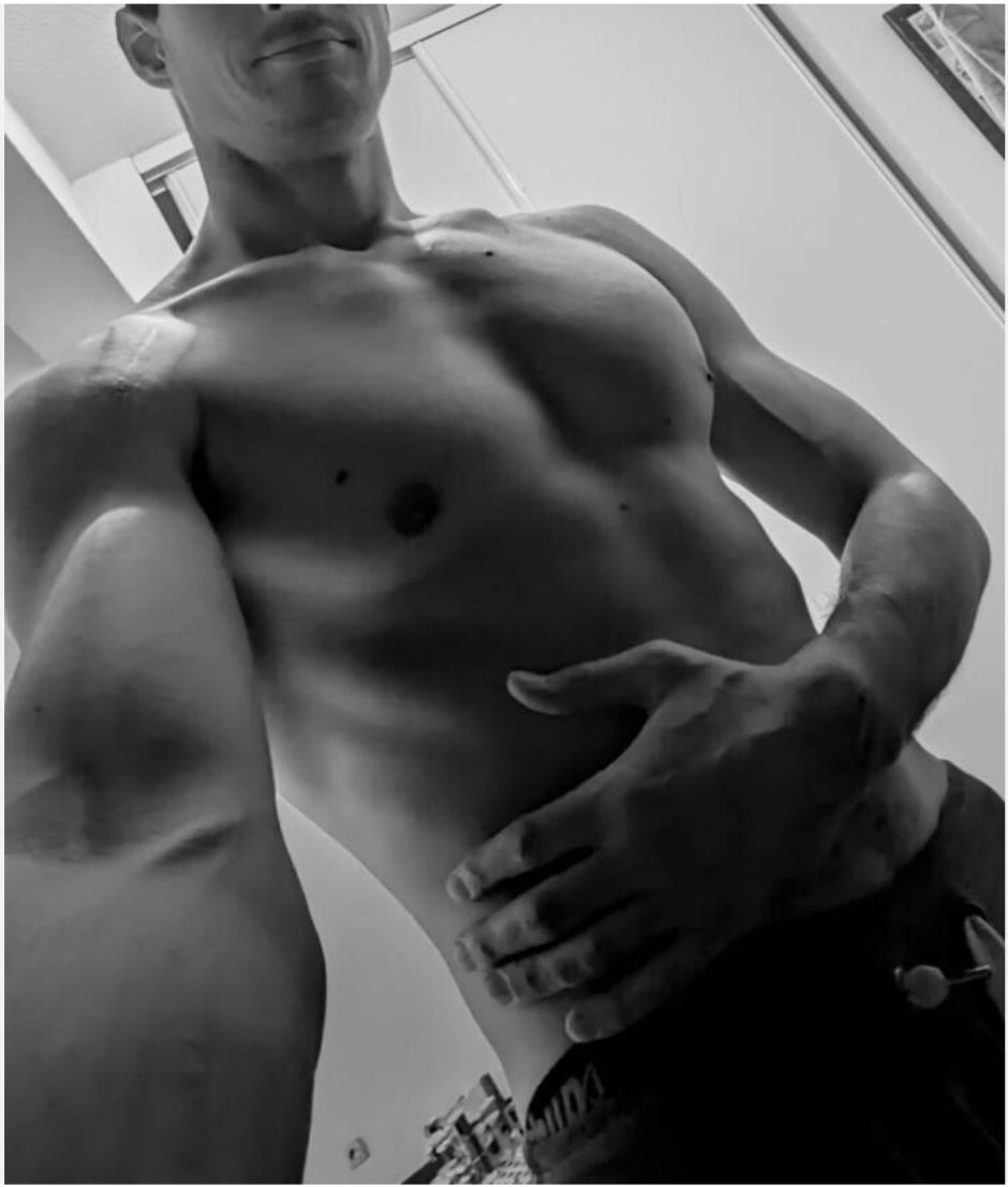 Olindo - LaVieille-Loye - Jura | Rencontre gay
