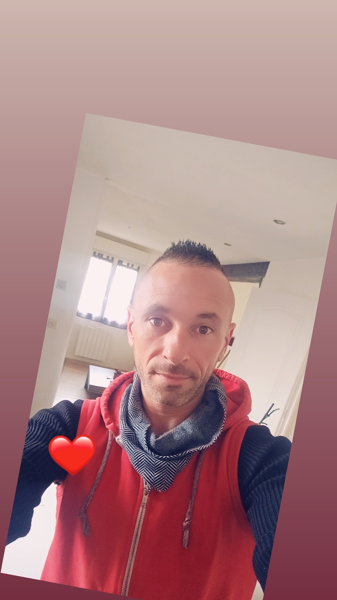 Marianno - Aiglepierre - Jura | Rencontre gay