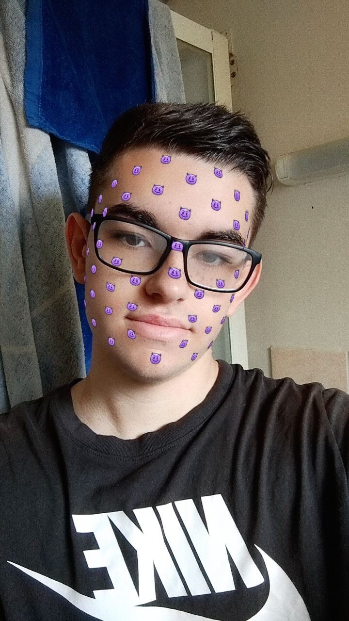 Benoni - Commarin - Côte-d'Or | Rencontre gay