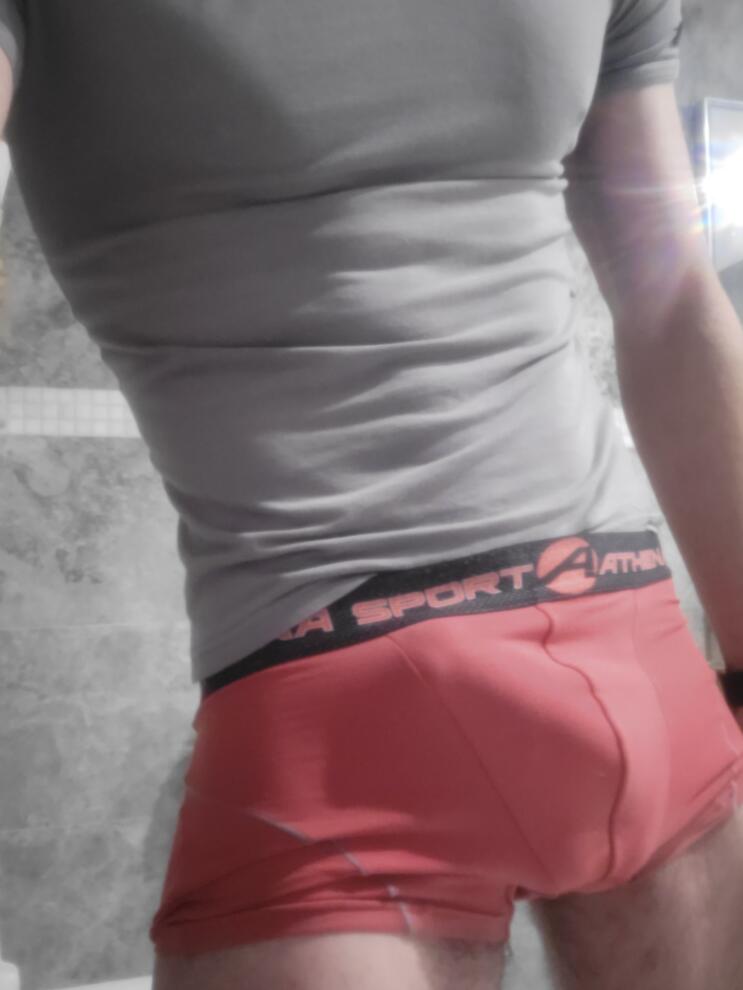 Helios - Prégilbert - Yonne | Rencontre gay